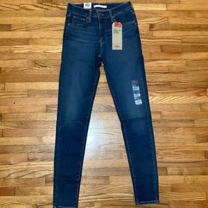 Levi 720 High Rise Super Skinny